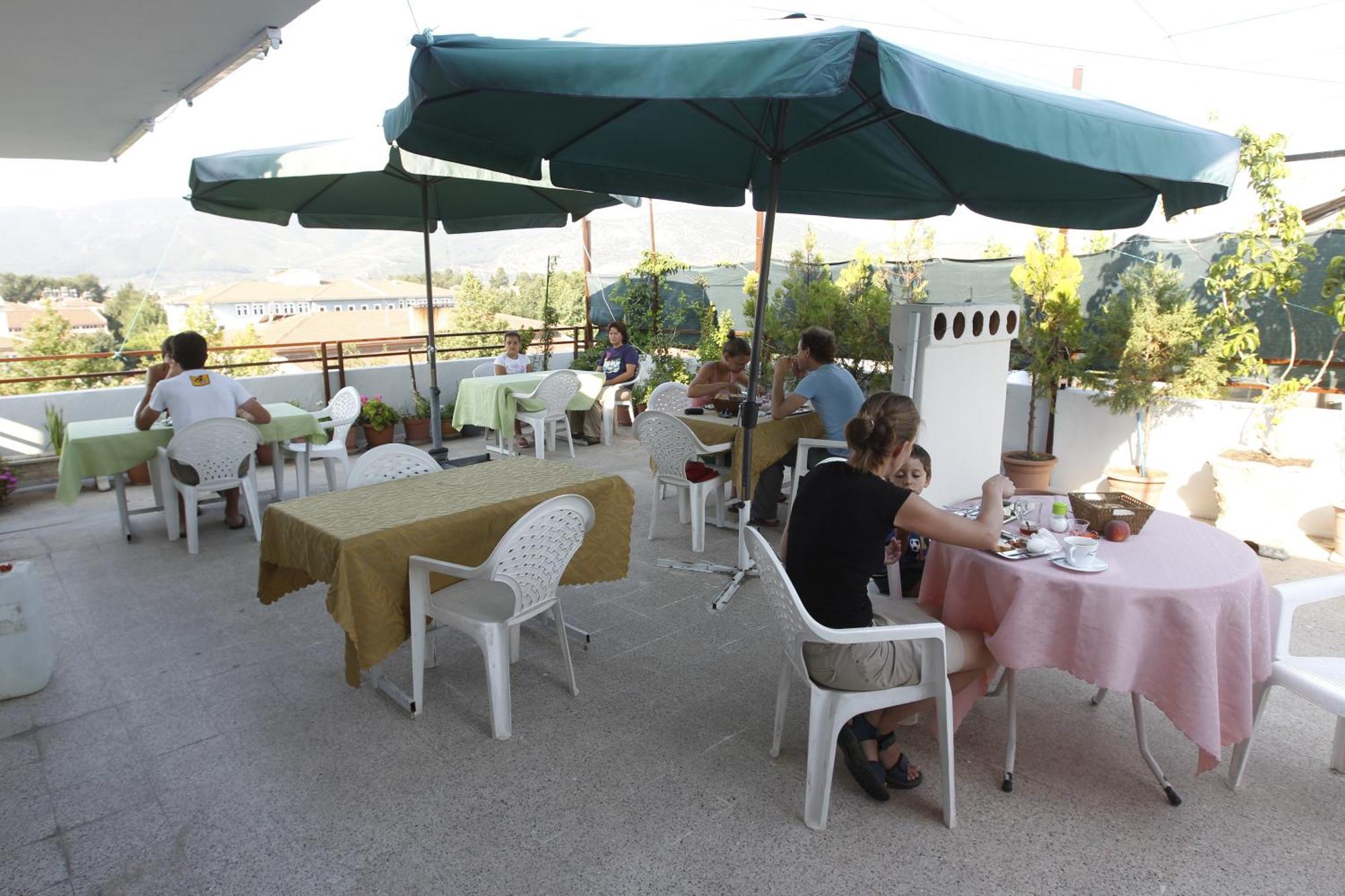 Vardar Pension Selçuk Ngoại thất bức ảnh
